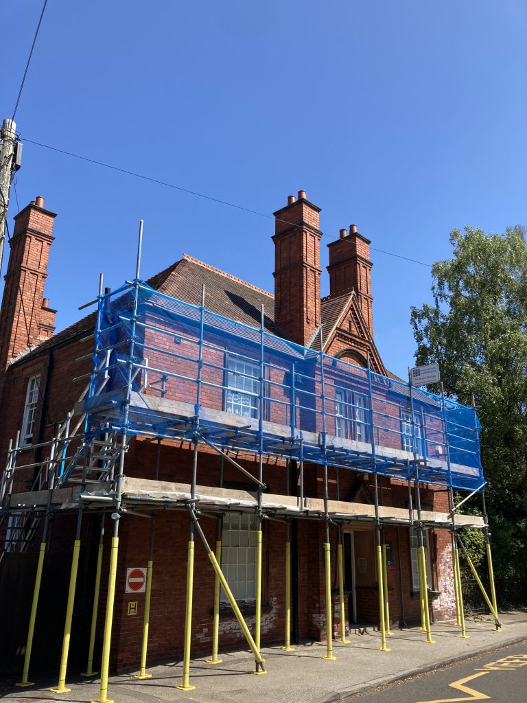 Lincoln Hospital - Scaffold For Decoration | Premier Access Scaffolding